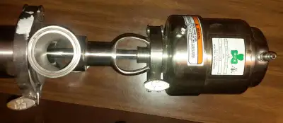 TRI-CLOVER INC. AIR ACTUATED TRI-FLOW VALVE, View more