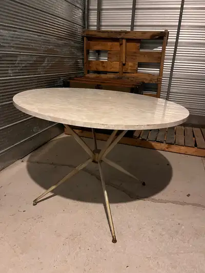 Free Table, View more