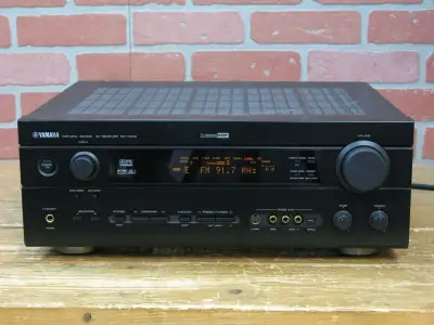 Yamaha RX-V640 A/V Receiver, View more