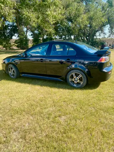 - Car is in great condition and has low km for its year. - Oil chained every 5000km with synthetic o...