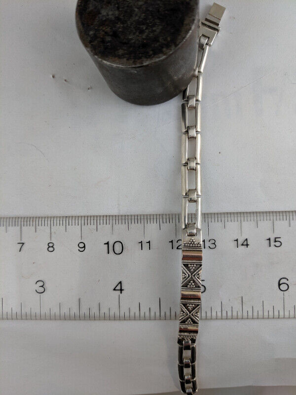 8.5 inch sterling Silver Bracelet in Jewellery & Watches in Ottawa - Image 4