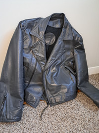 YKK Leather Jacket For Motorcycle Vintage - Pre-owned - Size S/M
