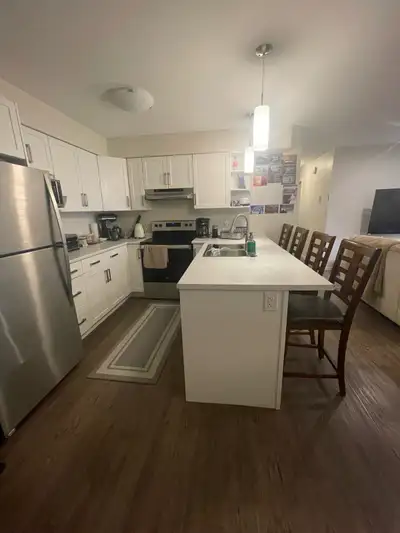 3 bedroom sublet Tourond Creek