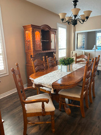 Solid Wood Dining Room Set & Hutch