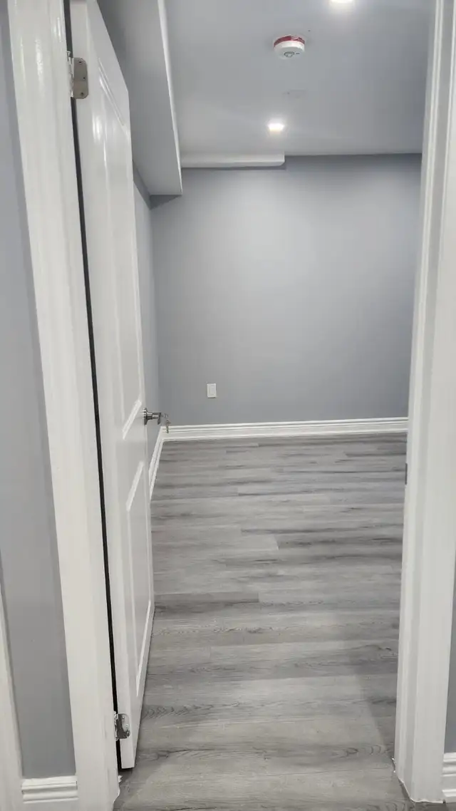 2 Bedroom Basement for Rent in Room Rentals & Roommates in Oakville / Halton Region - Image 6