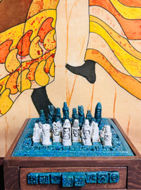 Mayan chess set