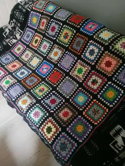 Title:Vintage Style Handmade Crochet Granny Square Throw blanket, View more