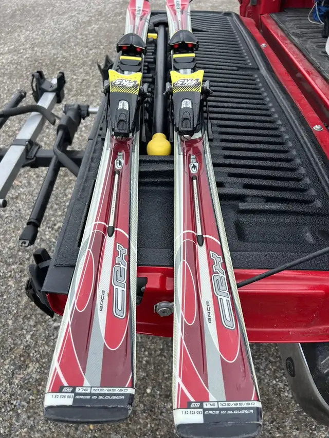 Used Elan 176cm skis with Rossignol Bindings in Ski in Calgary - Image 2