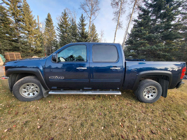 2012 Silverado 1500 Cheyenne Edition in Cars & Trucks in Calgary