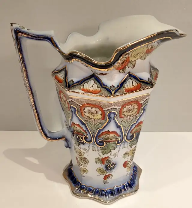 Edwardian 'Dane' Rathbone water pitcher in Arts & Collectibles in Ottawa - Image 4