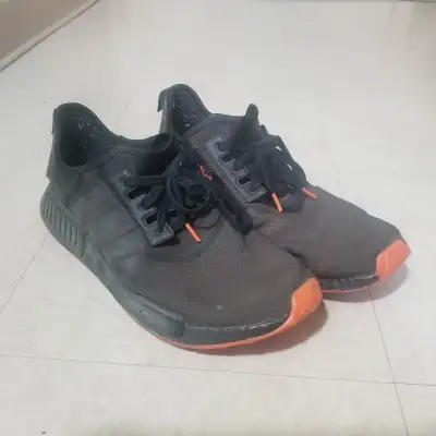 Chaussures Adidas NMD taille 12, View more