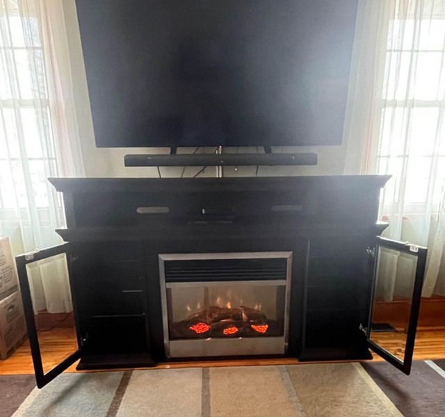 Media Cabinet with Electric Fireplace in TV Tables & Entertainment Units in Sarnia - Image 4