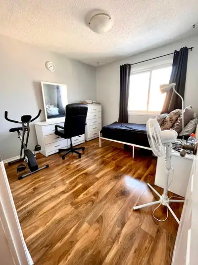 Private room rental