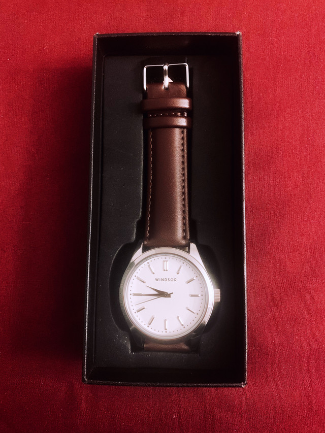 Windsor Handmade Watch [NEW] dans Bijoux et montres  à Ville de Montréal - Image 3