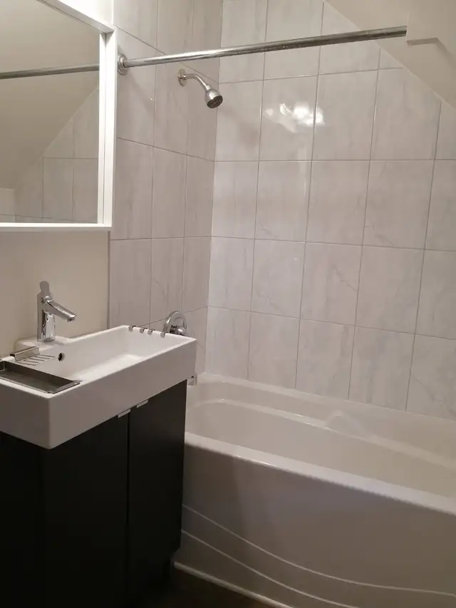 Multigenerational Home in Sargent Park63838172723715120