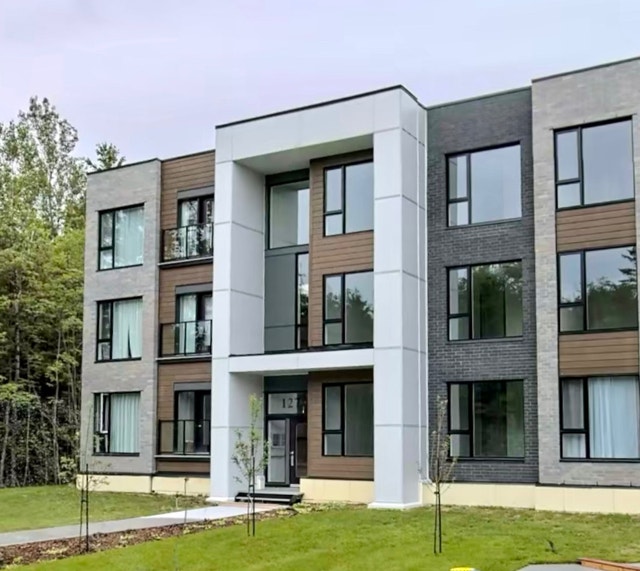 Spacieux Condo 5.5 Blainville Chambéry Locations longue durée Laval