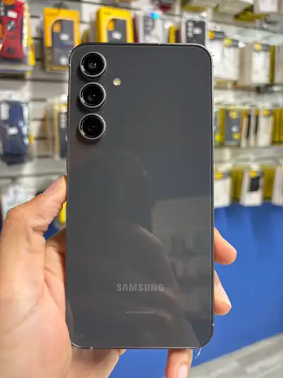 Samsung S23 FE 128gb (Store Warranty), View more