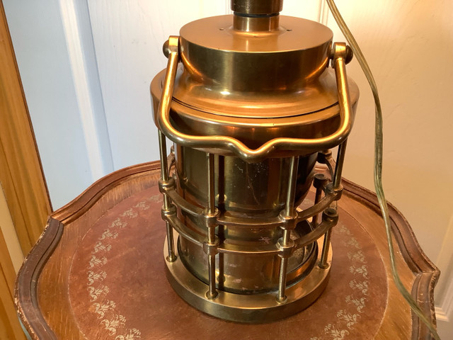Ant/Vt Heavy Marine Brass Blue Grass Lantern Electrified to Lamp in Indoor Lighting & Fans in Belleville - Image 3
