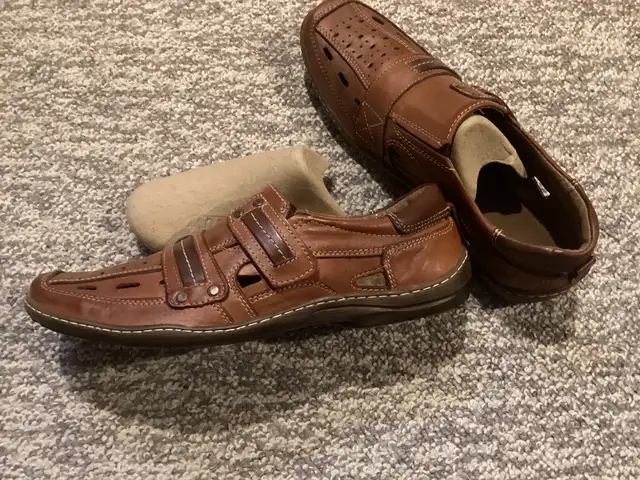 Men’s Shoes in Men's Shoes in Kitchener / Waterloo - Image 3