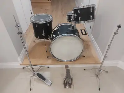 PEARL VINTAGE DRUM SET FROM 70S. $333, View more