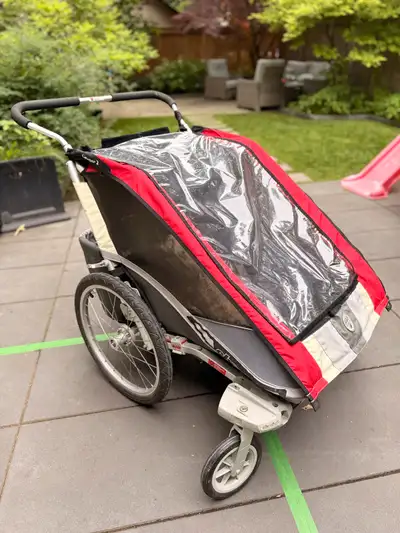 * 4 activities – designed to excel when you bike, jog, stroll, and ski * Compact fold – makes it eas...