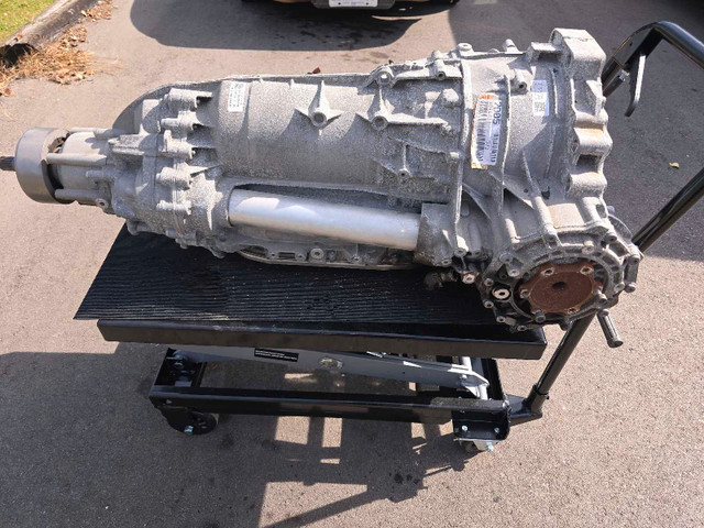 Audi A8L 4.0T AWD Transmission in Cars & Trucks in Hamilton - Image 3