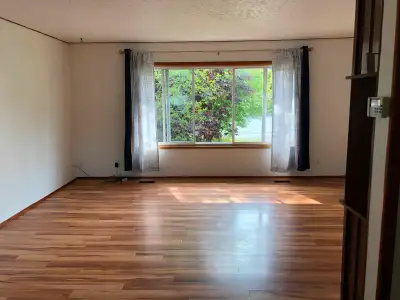 Clean & bright Upper Three bedroom house for rent Sept 1st. Gas heat (utilities not included).