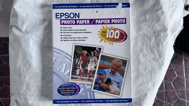 Papier Photo Glacé Imprimantes à Jet d’Encre (+/-80 fles) in Printers, Scanners & Fax in Longueuil / South Shore - Image 2