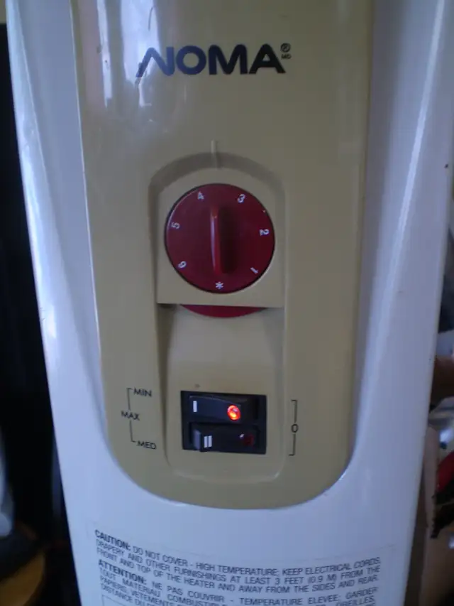 NOMA EW2307C OIL FILLED PORTABLE SPACE HEATER 1500 WATTS- $50 in Heaters, Humidifiers & Dehumidifiers in Winnipeg - Image 4
