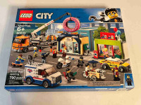 LEGO City 60233 Donut Shop Opening BNIB 