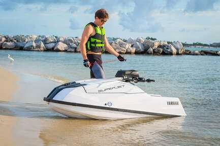 2024 YAMAHA WAVE RUNNER SUPERJET PWC in Personal Watercraft in Calgary - Image 2