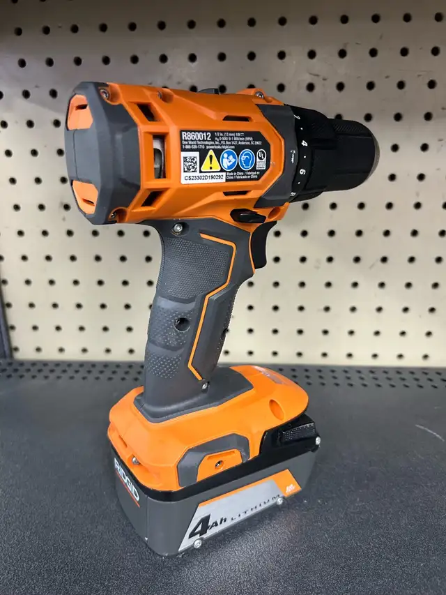 Ridgid R860012 18V 1/2 Hammerdrill Kit in Power Tools in Oshawa / Durham Region - Image 3