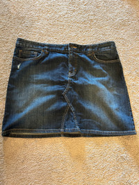Ladies Jean skirt size 16