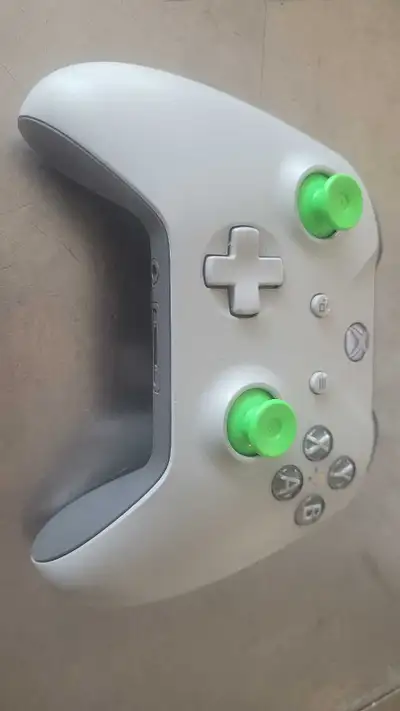 Xbox controller (31727646), View more