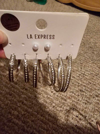 LA Express hoop ear rings