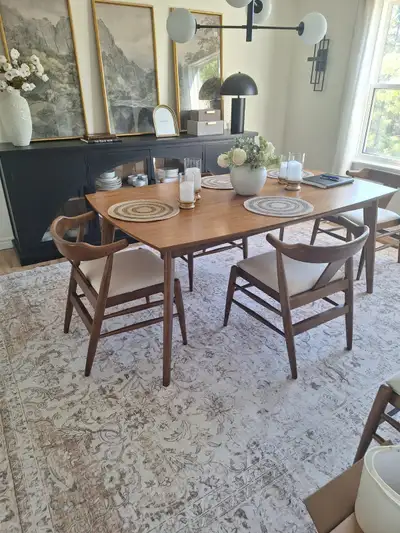 Dining Room Table Set for Sale – Excellent Condition, View more