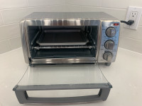 Black and Decker Natural convection 4 slice toaster oven