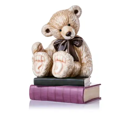 Charlie Bear of the Year 2009. Brand New Sealed.  $120.00, View more