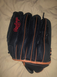 Rawlings right handed glove 