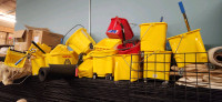 6 Mop buckets with ringer cleaning strainer 