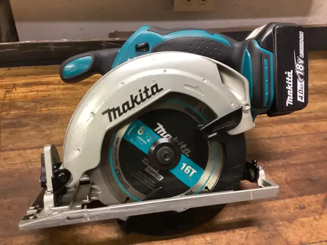 MAKITA LXT 18v 6 1/2” CIRCULAR SAW and 4.0 AH BATTERY