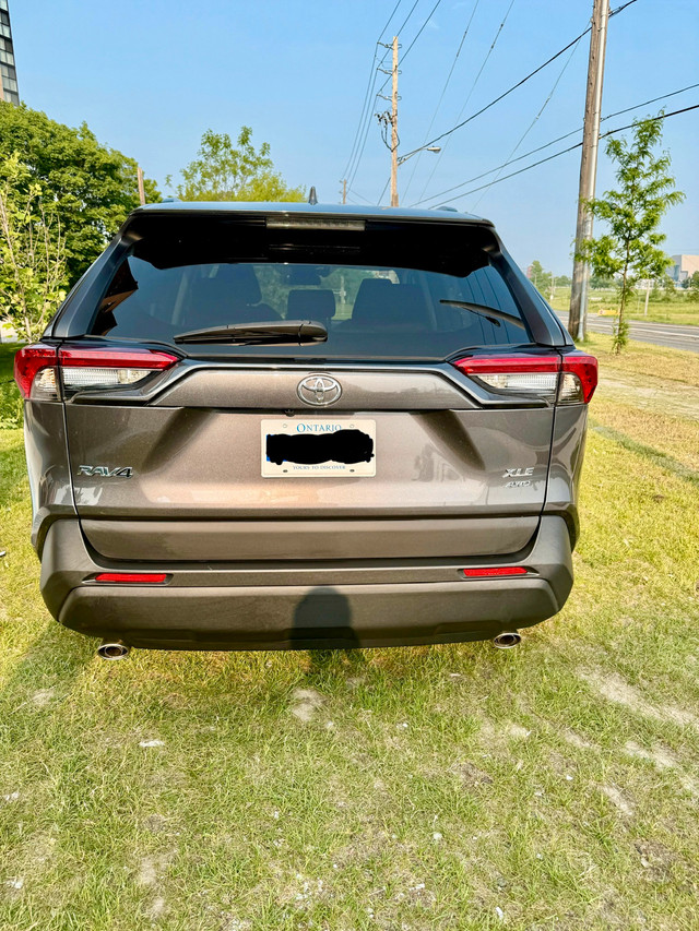 Toyota RAV4 in Cars & Trucks in City of Toronto - Image 4