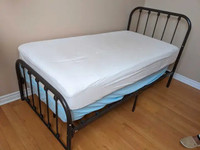 Wayfair Metal frame twin bed (mattress included)