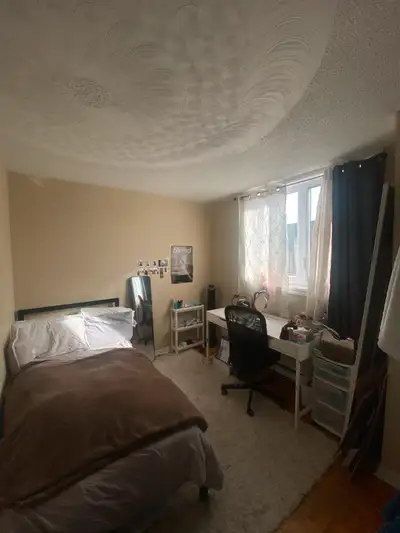 SUMMER SUBLET (female students/co-op ONLY) Looking for a female subletter for the summer! One fully...