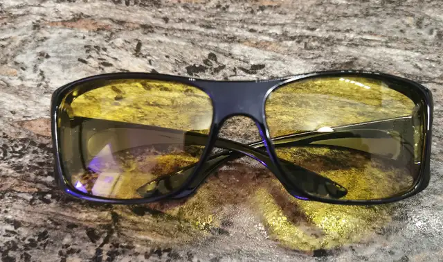High visibility night glasses like new