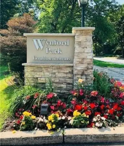 3 bedroom 1.5 bath condo for rent