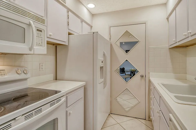 Sarasota 2b now for the 25-26 season in Florida in Canada - Image 7