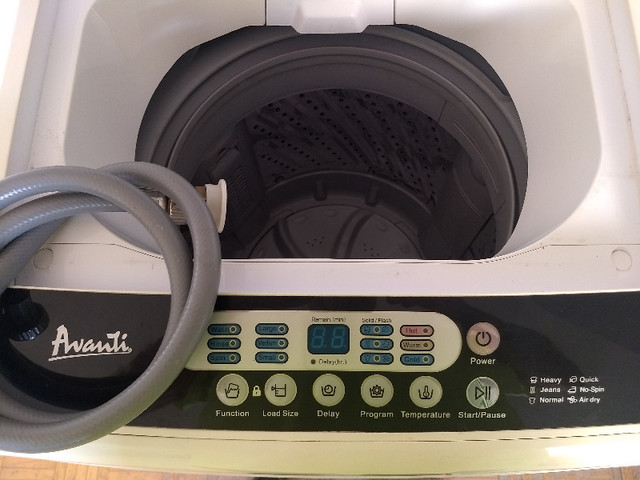 Washing machine in Washers & Dryers in City of Toronto - Image 4
