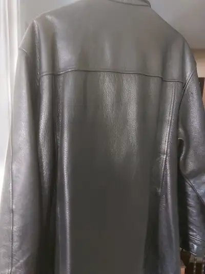 LEATHER JACKET BY DANIER.GENUINE LEATHER XL. EXCELLENT CONDITION, View more
