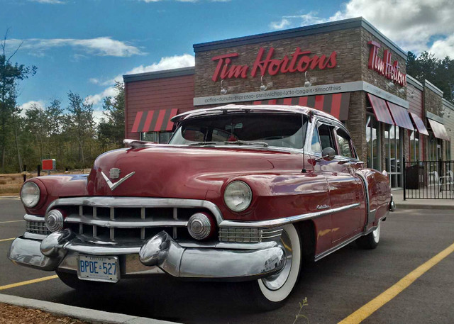 1951 Cadillac 60s in Classic Cars in Petawawa - Image 2